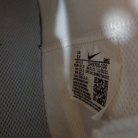 Nike Blazer Mid '77 SE (GS) Big Kids' Shoes White Red DH9700-100 Youth's Size 5Y - Picture 4 of 8